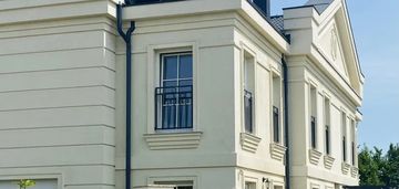 Lux willa w cesarzowicach | do odbioru