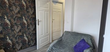 Pokój w szeregowcu w zalasewie