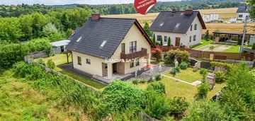 Dom wolnostojący gotowy do zamieszkania