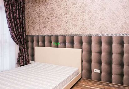 Dwa eleganckie pokoje z balkonem, garaż