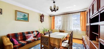 Na sprzedaż mieszkanie (5 pokoi!) + ogródek