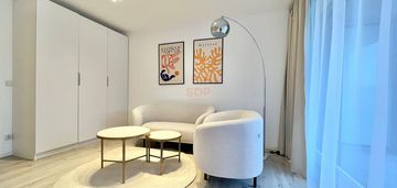 Trzypokojowy apartament w centrum | dwa tarasy