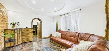 Na sprzedaż mieszkanie, oryginalne wnętrze!