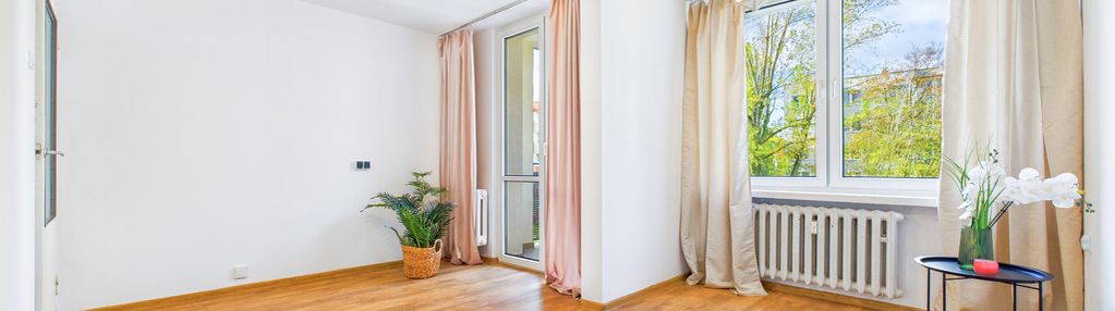 Na sprzedaż przestronne 3 pokoje !