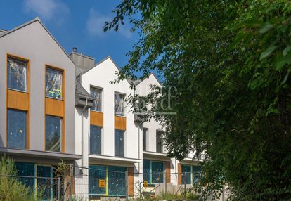 Redłowo-dom, 5 pokoi, garaż, działka 182 m2