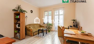 Prywatny ogród | stara oliwa | miejsce parkingowe