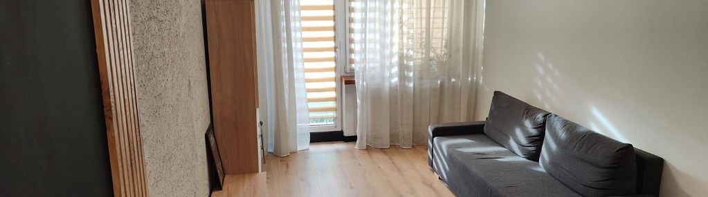 Na sprzedaż 2 pokojowe mieszkanie z balkonem przy uam