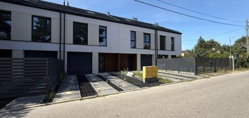 Segment z ogródkiem zalesie dolne  146m2