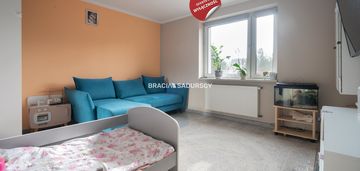 Wieliczka, dom w zabudowie szeregowej z działką