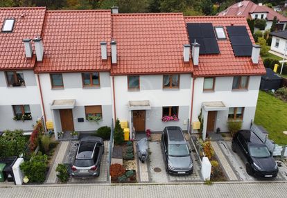 Nowoczesny szereg w cenie 3 pokojowego mieszkania