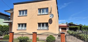 Rodzinny dom  w świetnej lokalizacji