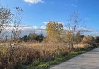 Działka przemysłowa o pow 2270 m2.