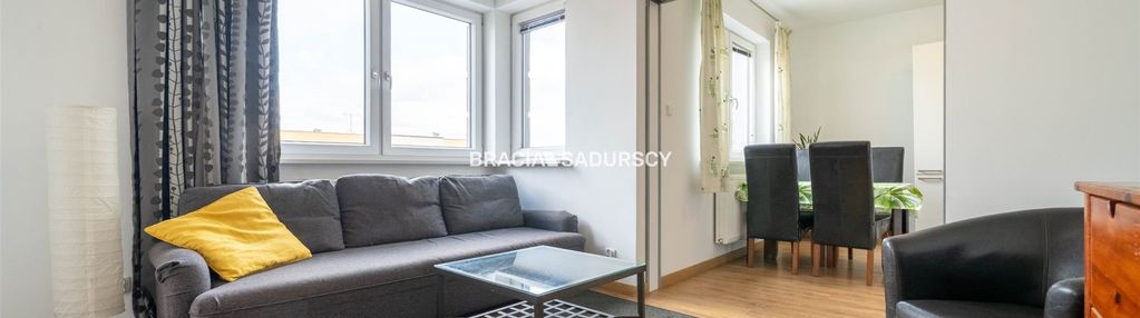 Przestronne, słoneczne 2-pokojowe z balkonem