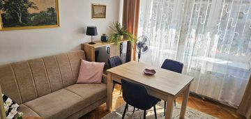 2 niezależne pokoje - metro ratusz arsenał