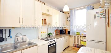 Mokre 3 pokoje niski blok pełen rozkład, hit