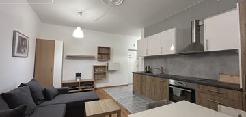 Metro racławicka | oddzielna sypialnia | kawalerka