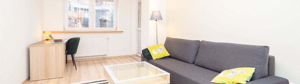 Przestronna kawalerka z osobną kuchnią | żabiniec