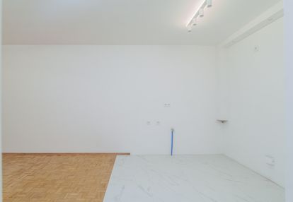 Jasne dwa pokoje po remoncie w sercu mokotowa