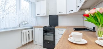 Dworcowa 49 - 2 pokoje, oddzielna kuchnia, balkon