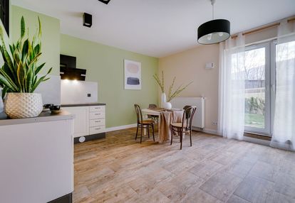 37 m² + 90 m² ogród | enclave pruszków