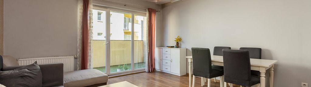 Trzy pokoje | balkon | winda | hala garażowa