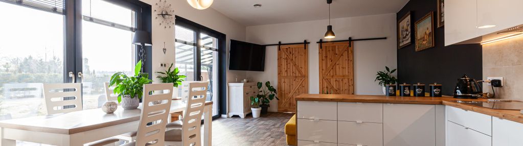 Nowy, parterowy dom marzeń pod lasem!