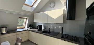 Dwupoziomowe komfortowe mieszkanie m5 osowa góra