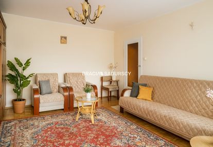 Idealne 3 pokoje z balkonem w zielonej okolicy!