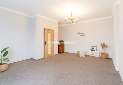 Kameralny blok | kawalerka | 38m2