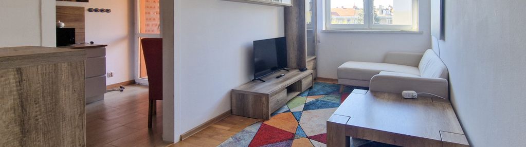 Spokojna ulica | dla rodziny | balkon | odświeżone