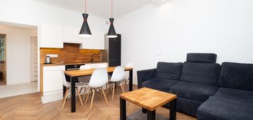 Przestronne 3 pokoje | grzegórzki | pl/eng