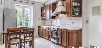 Przestronny dom w doskonalej lokalizacji