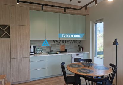 Nowoczesny dom lakeside w standardzie premium.