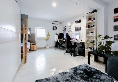 Dom z ogródkiem blisko centrum miasta