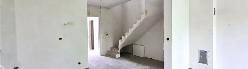 Stan deweloperski *gotowe do wydania *z ogródkiem