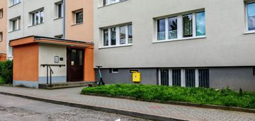 Przestronne 4-pok. mieszkanie w centrum pruszcza