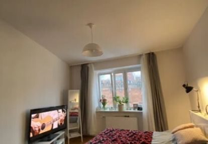 4-pokojowe mieszkanie na śródmieściu