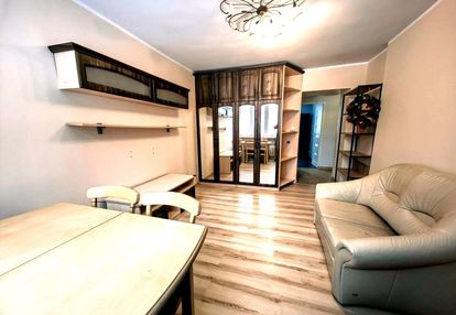 2 pokoje | parter | cisza | metro