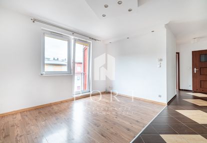 Bardzo ładnie położone mieszkanie.