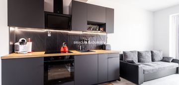 2 pokoje z ogródkiem