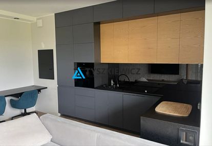 Przytulna kawalerka z balkonem - gdańsk jasień