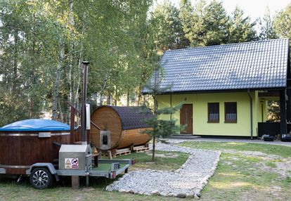 Domek rekreacyjny- 8-10 osób/sauna/jacuzzi/jezioro