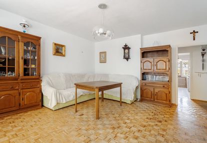 Gocław | 4 pokoje | zieleń | kameralny budynek