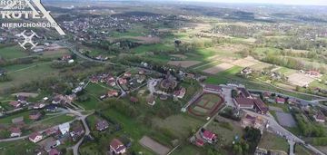 Brzeźnica, dwie działki budowlane
