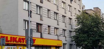 Mieszkanie do remontu w świetnej lokalizacji, ul. 3 maja, 34 m² 2 piętro
