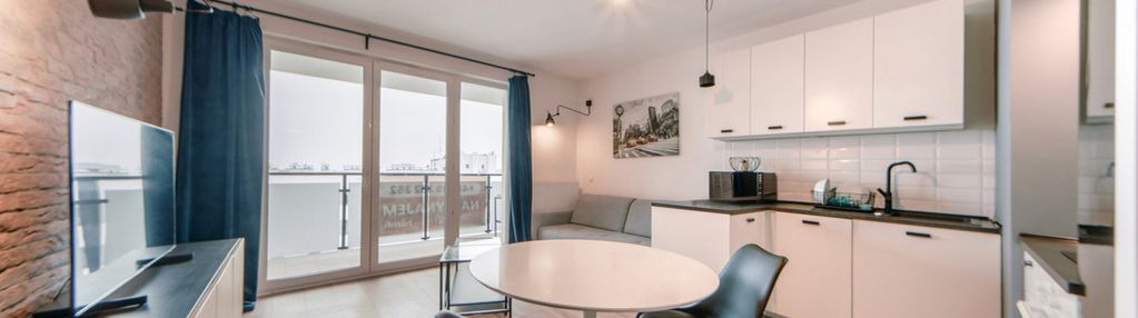 Komfortowe 2 pokoje przy targowej - garaż w cenie