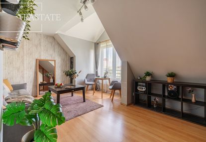 Pkp piaseczno - 8 min pieszo | dwupoziomowe