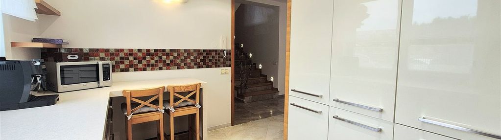 Dom z ogrodem i garażem | 195,7 m² | mirów