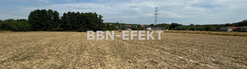 Duża działka usługowo mieszkaniowa
