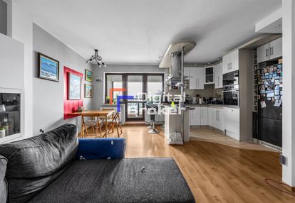 Narożny apartament z widokiem na las